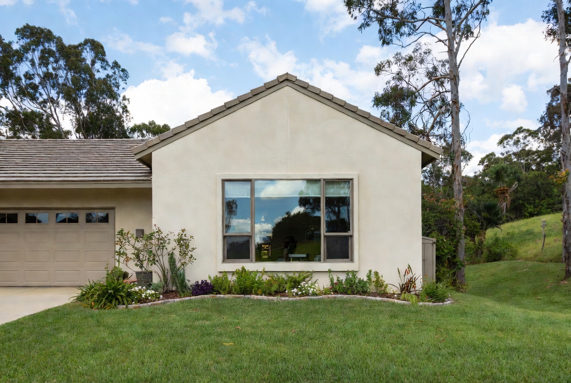 Large impact picture window installed on Florida home